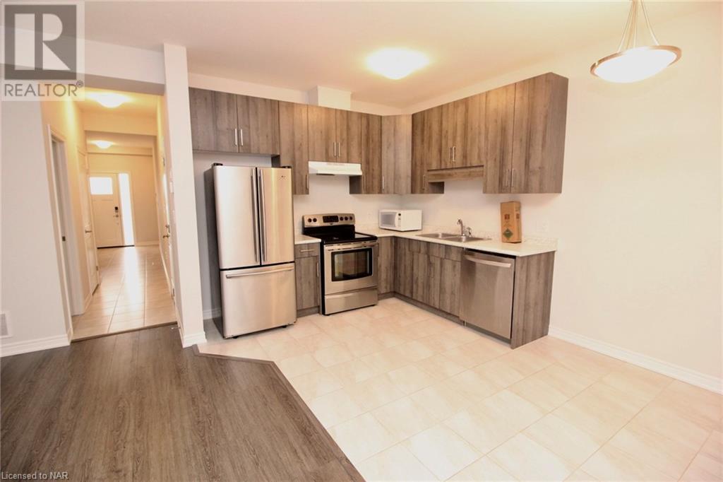 176 Sunflower Place, Welland, Ontario  L3C 0H9 - Photo 4 - 40520745