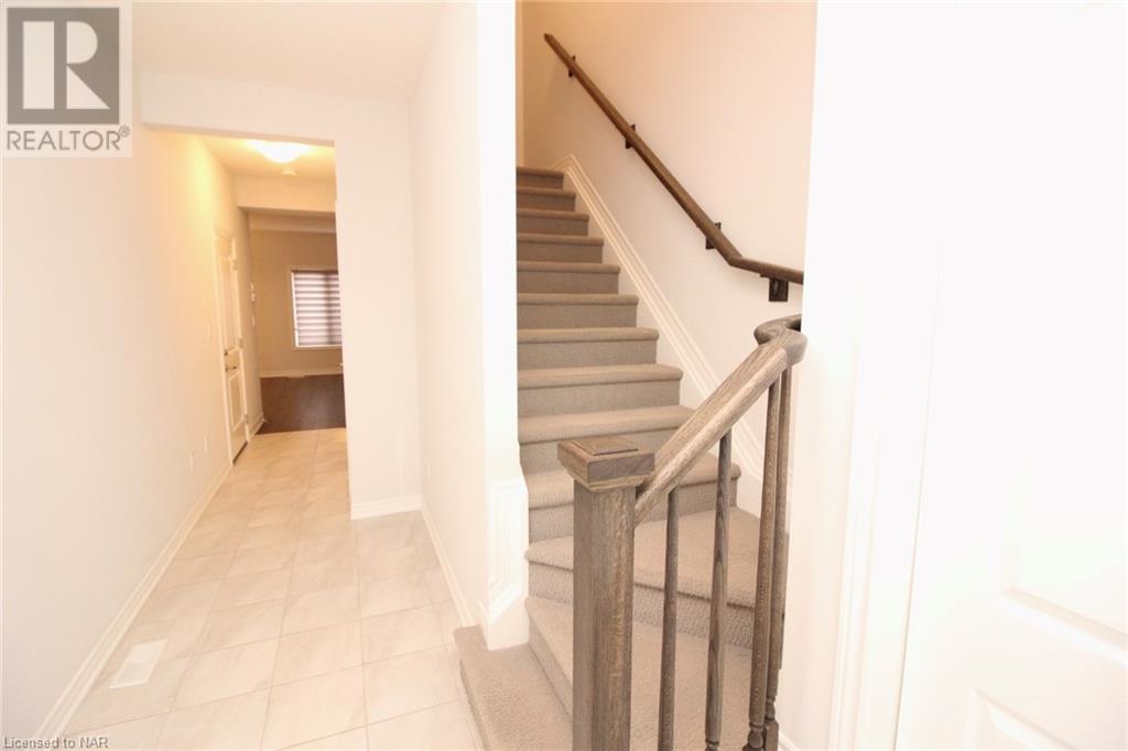 176 Sunflower Place, Welland, Ontario  L3C 0H9 - Photo 7 - 40520745