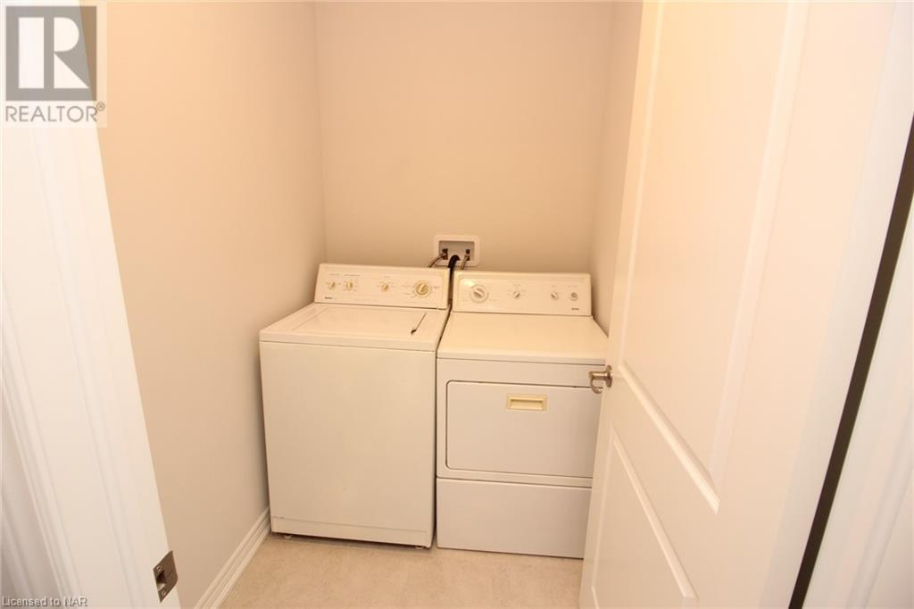 176 Sunflower Place, Welland, Ontario  L3C 0H9 - Photo 8 - 40520745