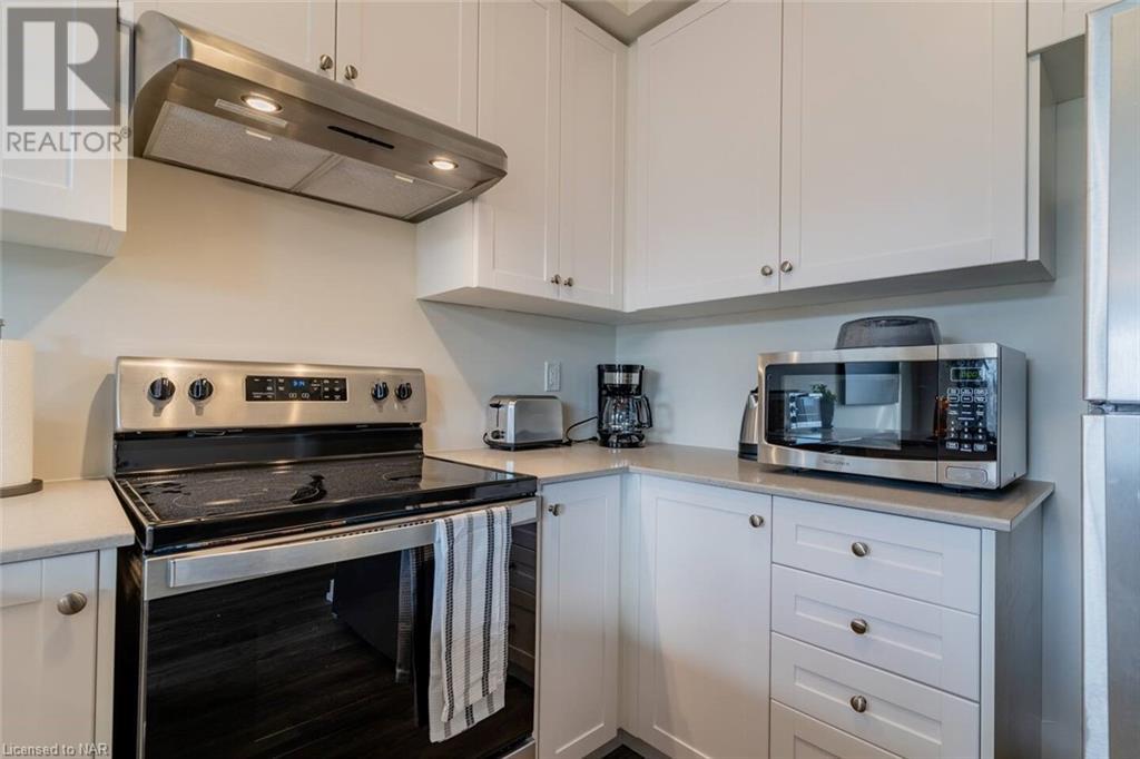 7789 Kalar Road Unit# 10, Niagara Falls, Ontario  L2H 2Y6 - Photo 3 - 40520456