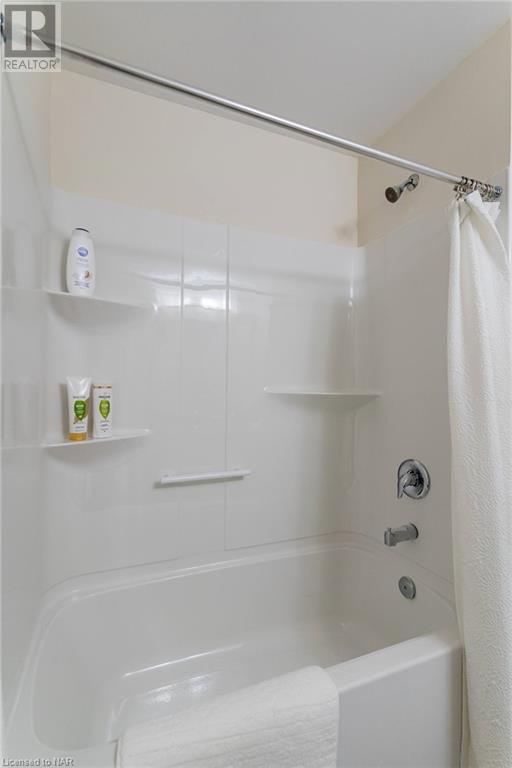 7789 Kalar Road Unit# 10, Niagara Falls, Ontario  L2H 2Y6 - Photo 46 - 40520456