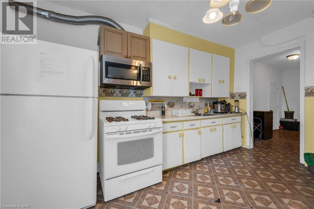 252 Vine Street, St. Catharines, Ontario  L2M 4T1 - Photo 13 - 40520429