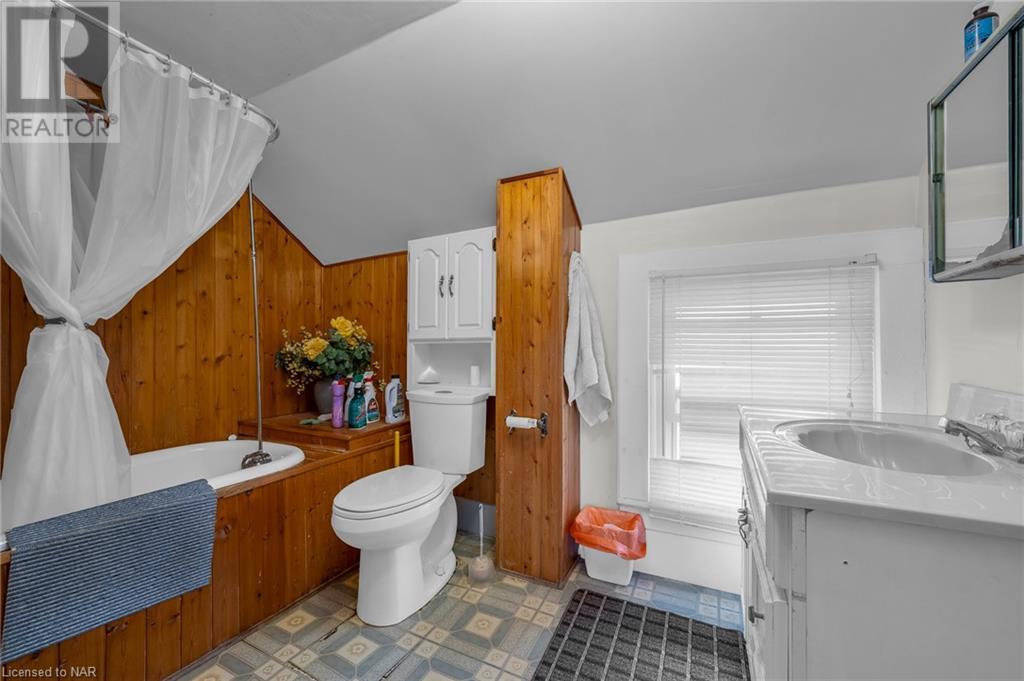 252 Vine Street, St. Catharines, Ontario  L2M 4T1 - Photo 17 - 40520429
