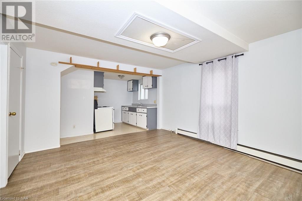8 Pelham Road, St. Catharines, Ontario  L2S 1P9 - Photo 7 - 40520719