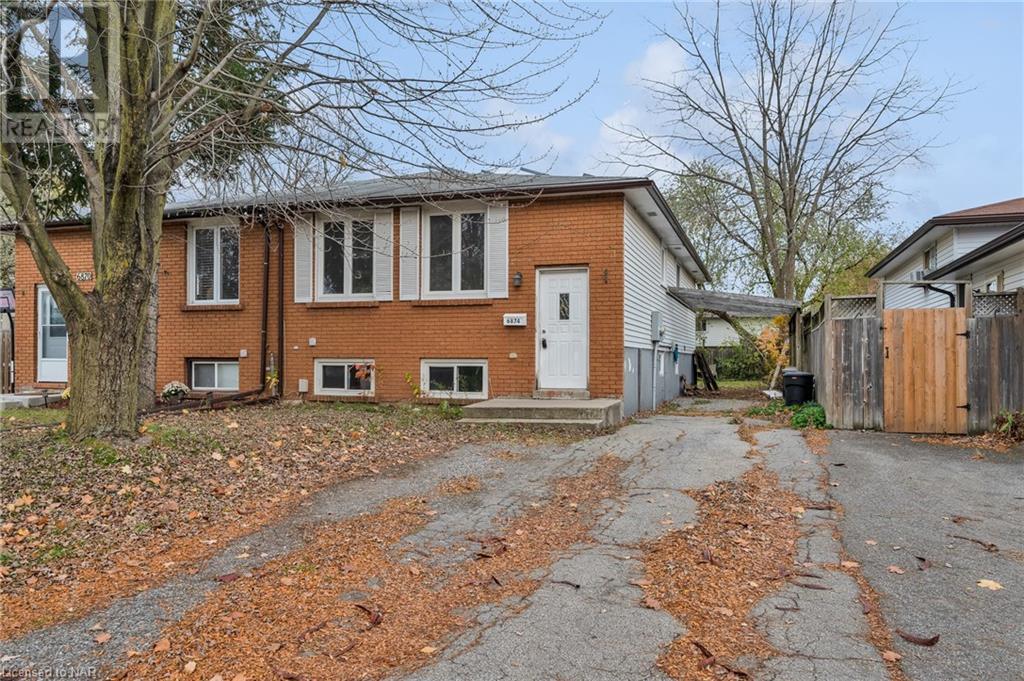 6874 Waters Avenue, Niagara Falls, Ontario  L2G 5X3 - Photo 3 - 40520866