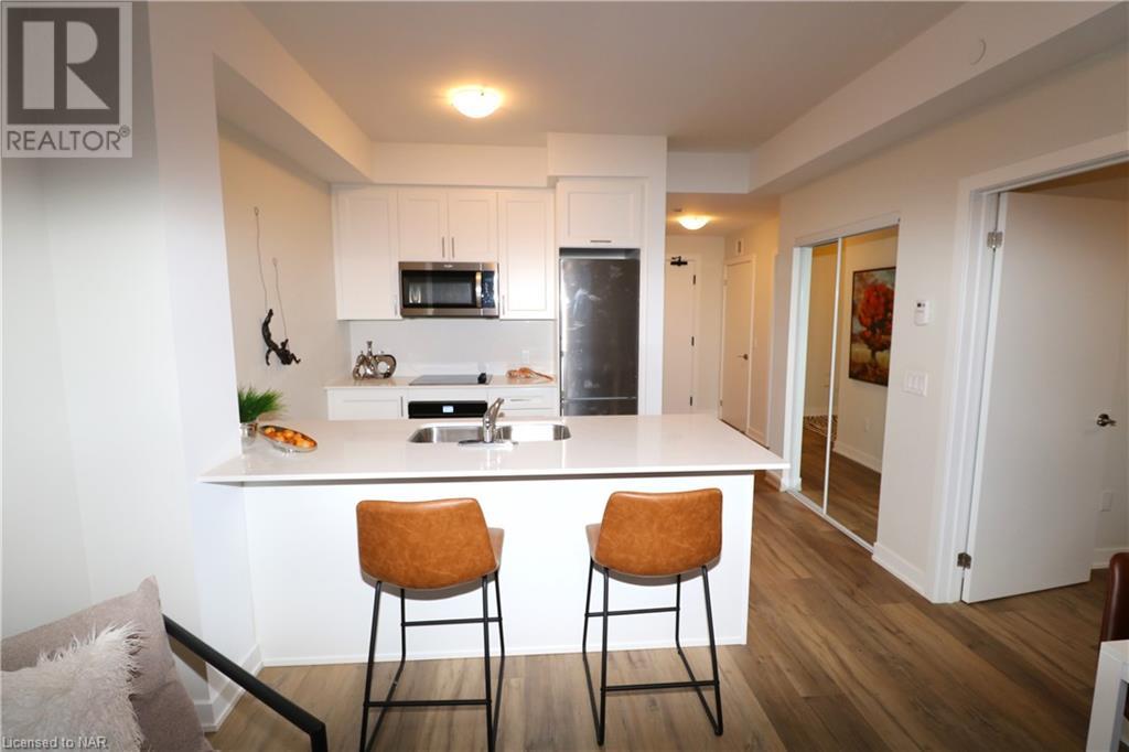 600 North Service Road Unit# 214, Stoney Creek, Ontario  L8E 5A7 - Photo 4 - 40520258