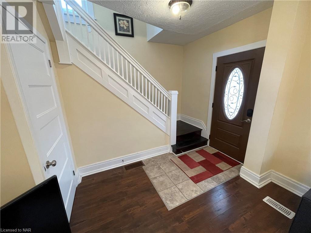 4713 Cookman Crescent, Niagara Falls, Ontario  L2E 1C1 - Photo 11 - 40521015