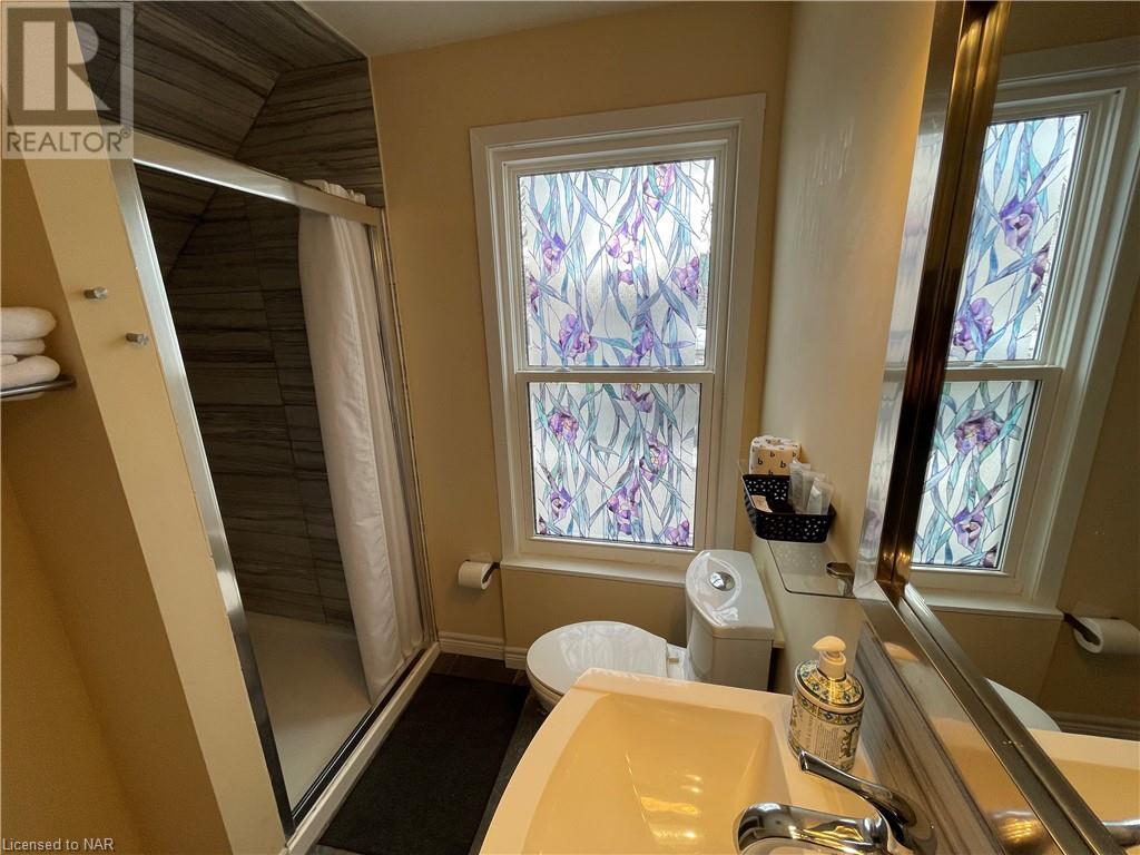 4713 Cookman Crescent, Niagara Falls, Ontario  L2E 1C1 - Photo 15 - 40521015