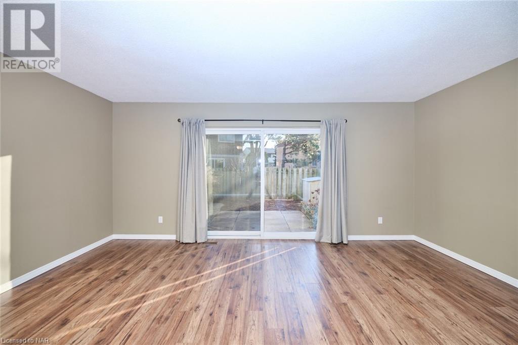 302 Vine Street Unit# 61, St. Catharines, Ontario  L2M 7M6 - Photo 11 - 40520941