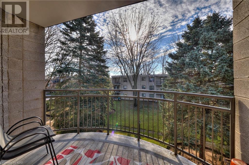 4658 Drummond Road Unit# 329, Niagara Falls, Ontario  L2E 7E1 - Photo 18 - 40491697