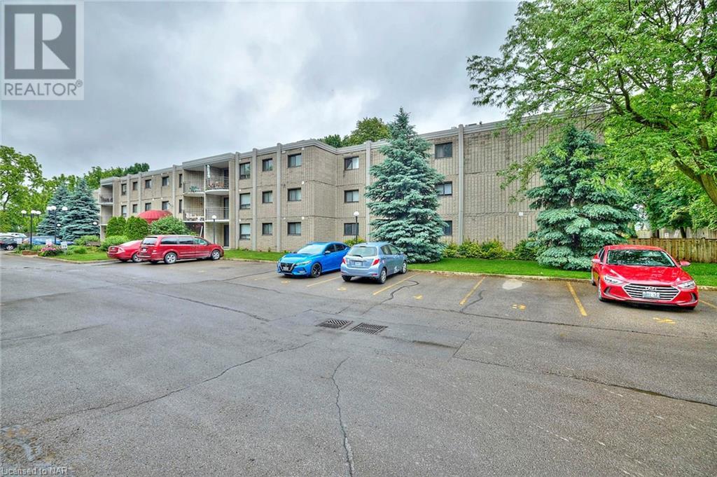4658 Drummond Road Unit# 329, Niagara Falls, Ontario  L2E 7E1 - Photo 23 - 40491697