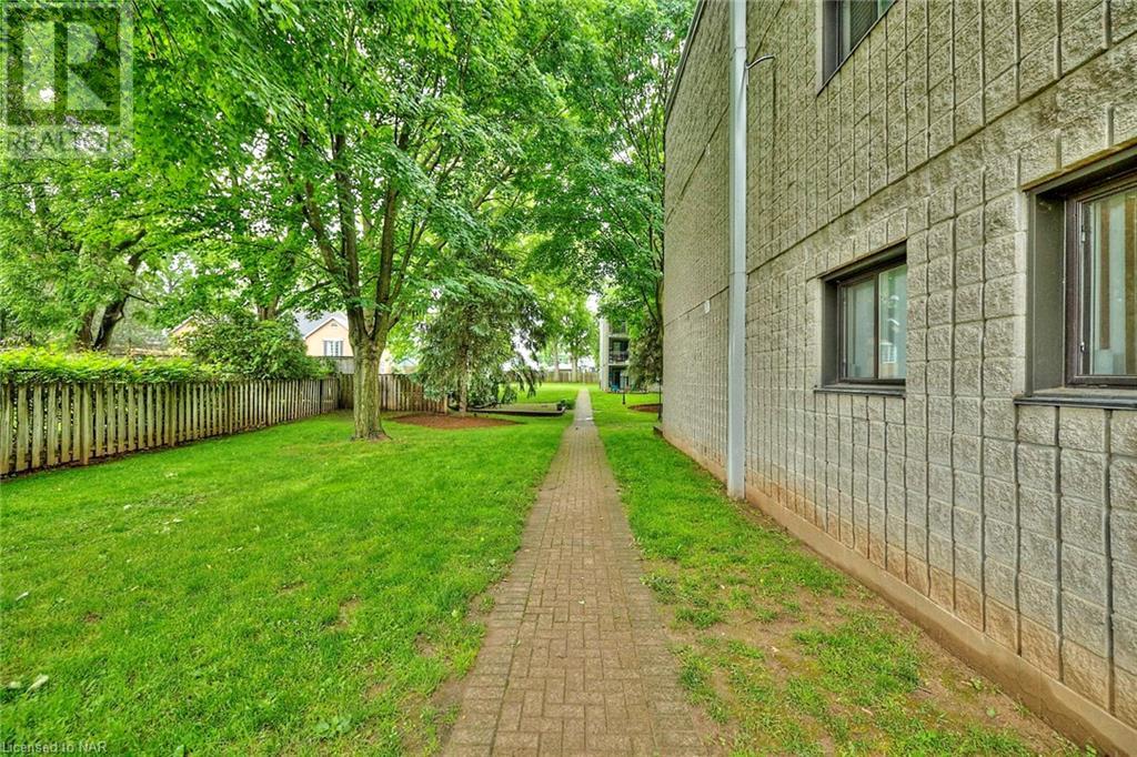 4658 Drummond Road Unit# 329, Niagara Falls, Ontario  L2E 7E1 - Photo 26 - 40491697