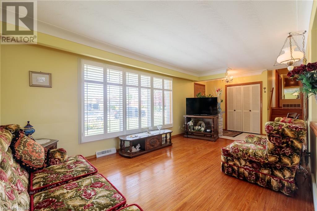 6694 Wills Street, Niagara Falls, Ontario  L2J 1Y3 - Photo 11 - 40517051