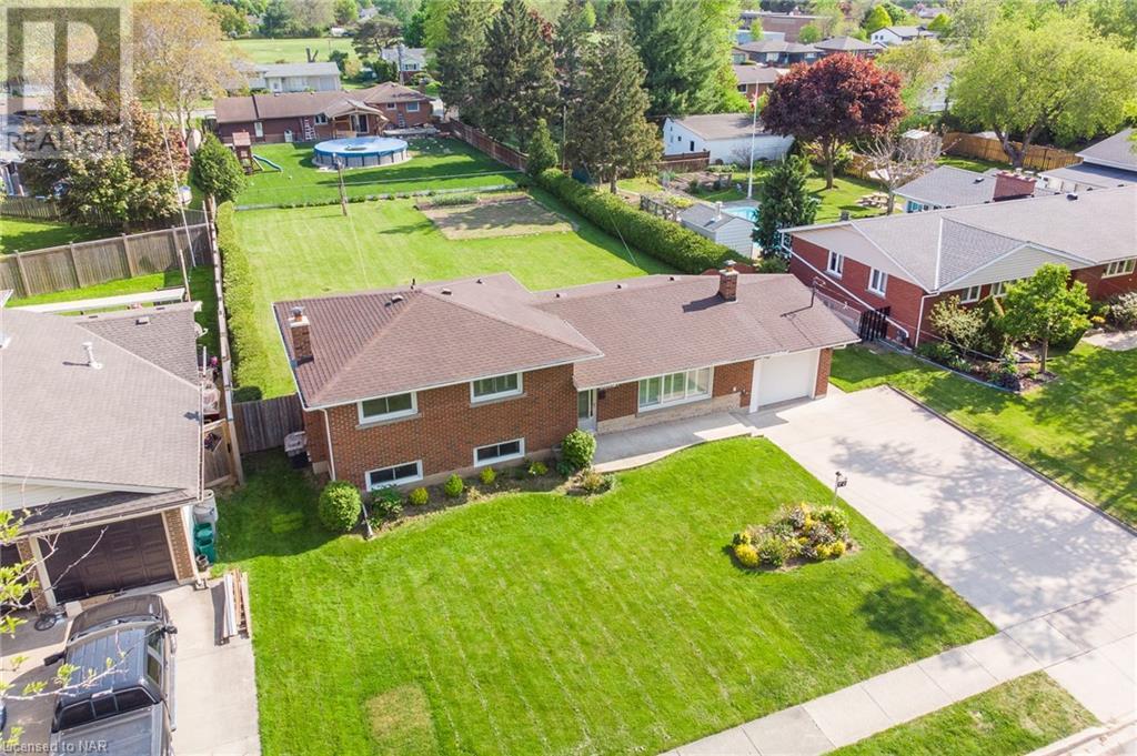 6694 Wills Street, Niagara Falls, Ontario  L2J 1Y3 - Photo 2 - 40517051