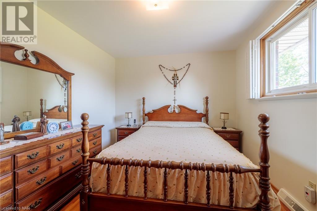 6694 Wills Street, Niagara Falls, Ontario  L2J 1Y3 - Photo 24 - 40517051