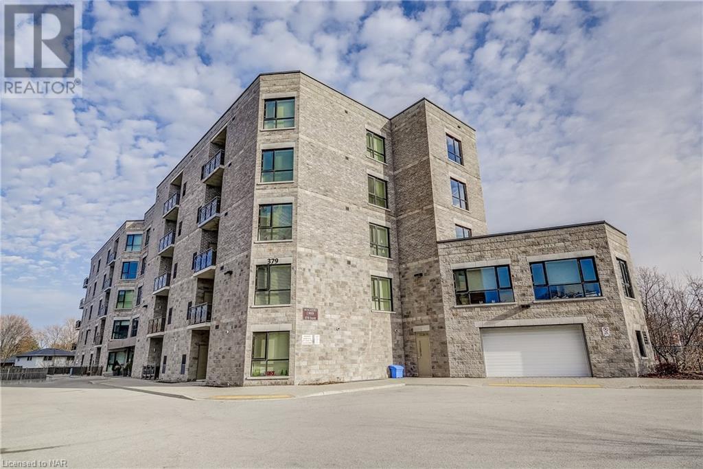 379 Scott Street Unit# 207, St. Catharines, Ontario  L2M 3W2 - Photo 2 - 40521140