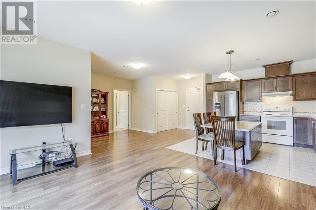 379 Scott Street Unit# 207, St. Catharines, Ontario  L2M 3W2 - Photo 25 - 40521140