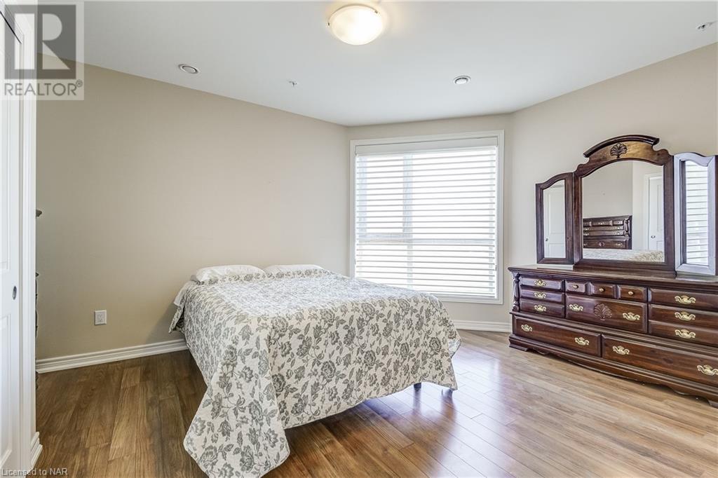 379 Scott Street Unit# 207, St. Catharines, Ontario  L2M 3W2 - Photo 27 - 40521140