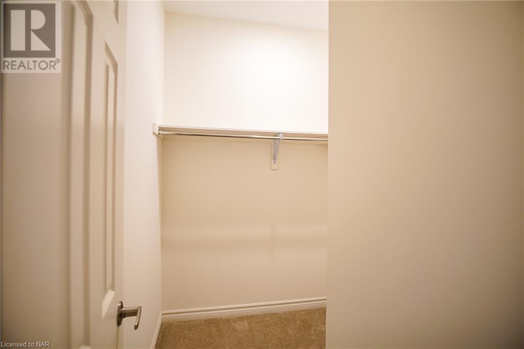 1186 Green Acres Drive, Fort Erie, Ontario  L2A 0C9 - Photo 12 - 40521017