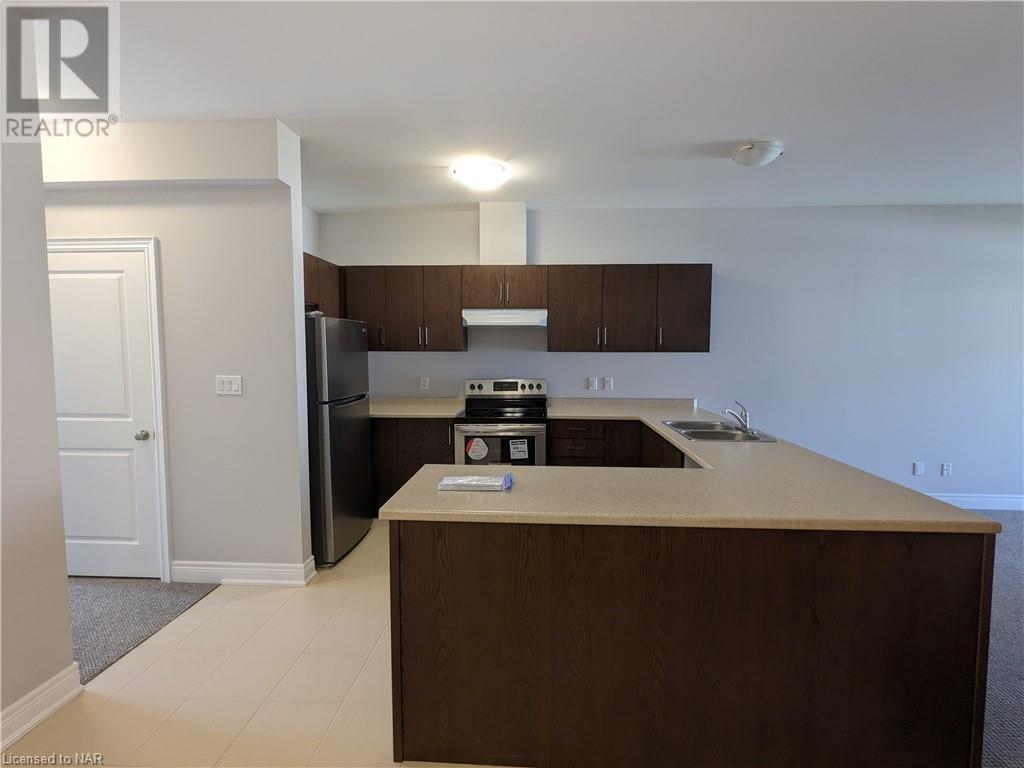 399 Hummel Crescent, Fort Erie, Ontario  L2A 0E8 - Photo 4 - 40520472