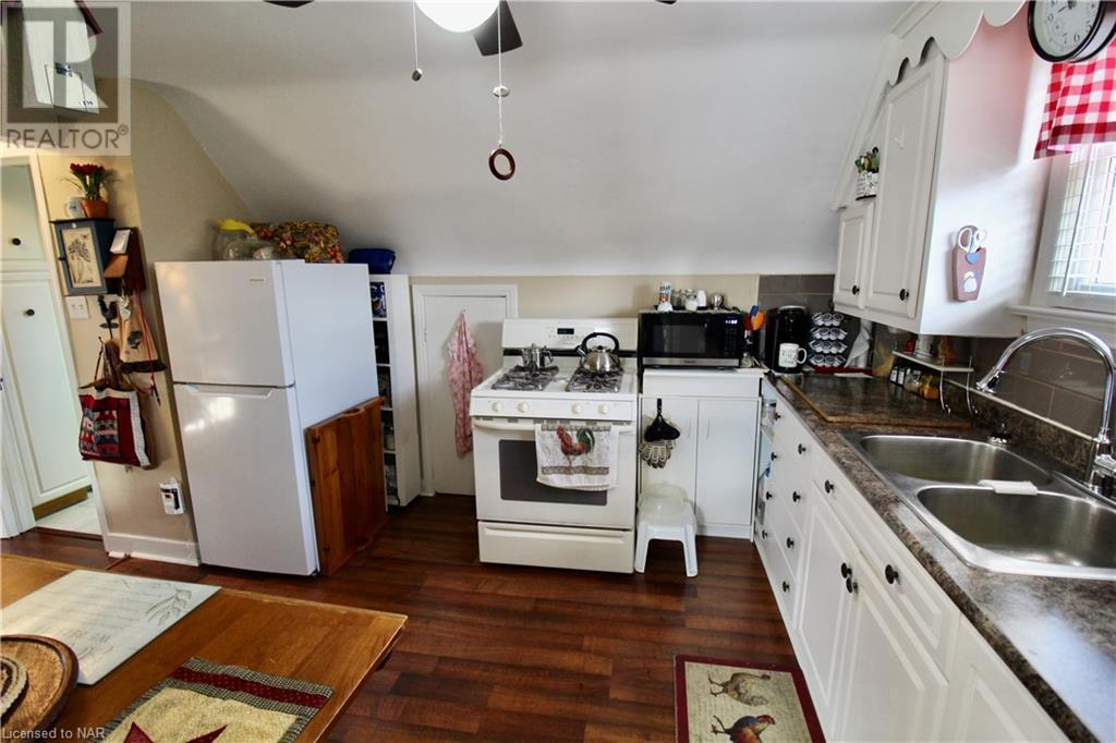 12 West Street S, Thorold, Ontario  L2V 2R6 - Photo 23 - 40519056
