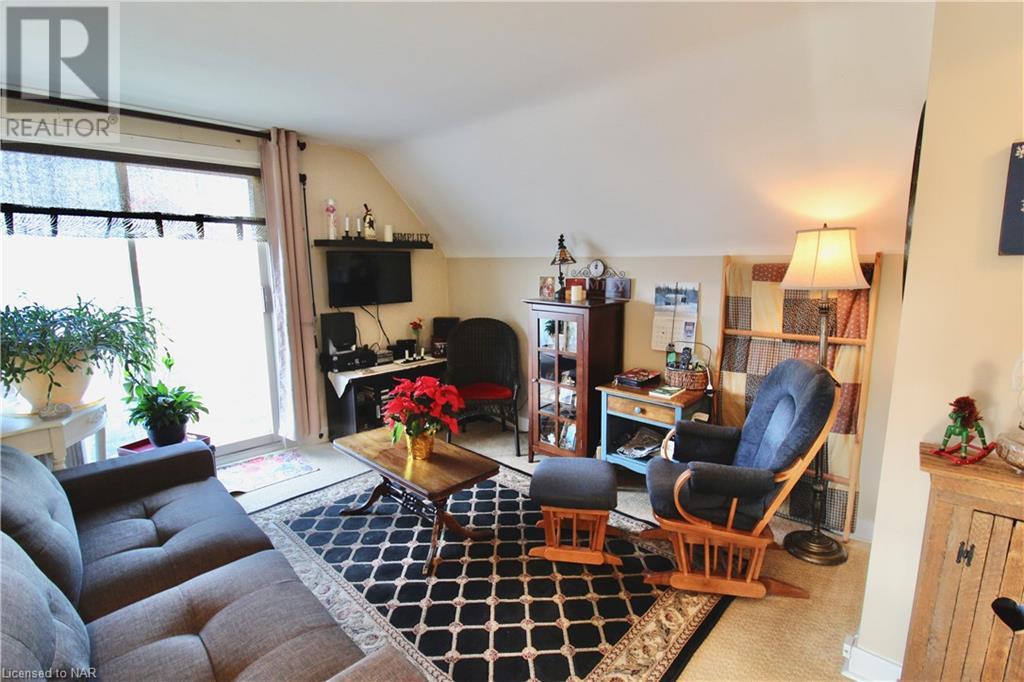 12 West Street S, Thorold, Ontario  L2V 2R6 - Photo 25 - 40519056
