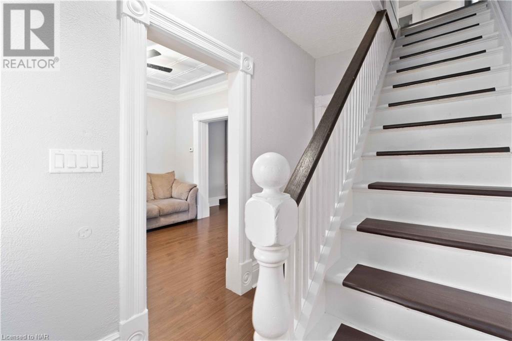 4688 Second Avenue, Niagara Falls, Ontario  L2E 4H6 - Photo 3 - 40520881