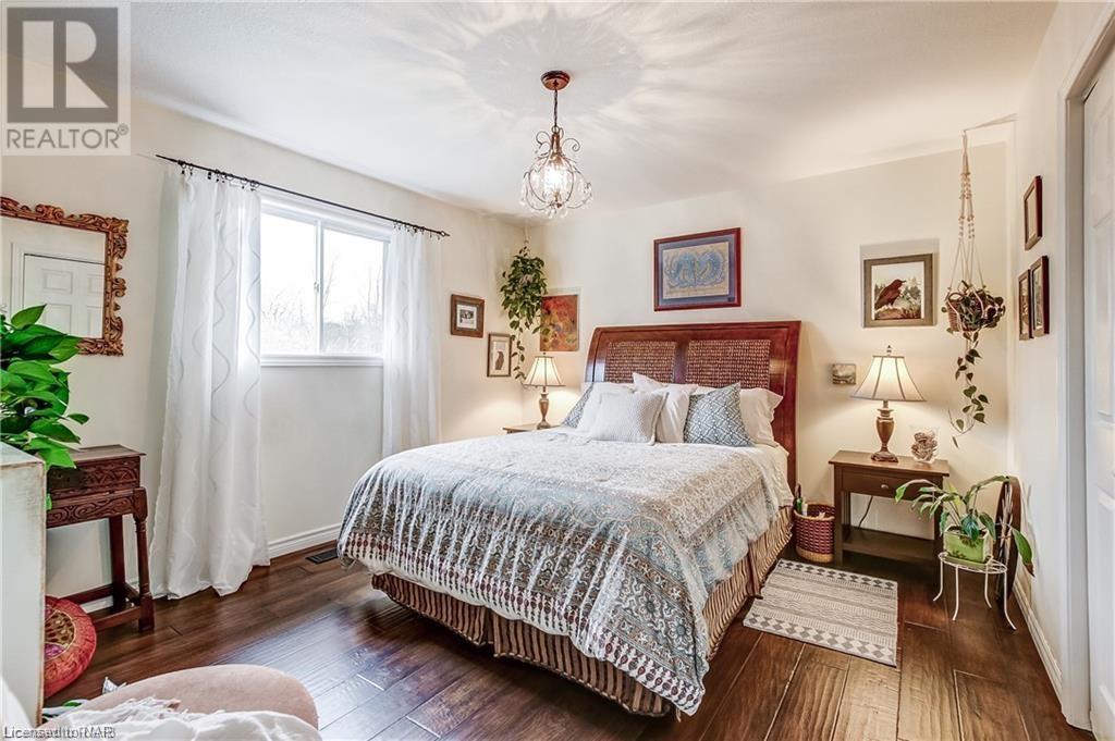 7712 Charnwood Avenue, Niagara Falls, Ontario  L2H 3E3 - Photo 22 - 40520347