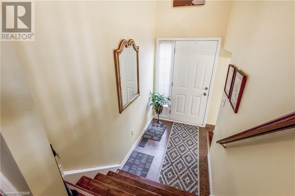 7712 Charnwood Avenue, Niagara Falls, Ontario  L2H 3E3 - Photo 8 - 40520347