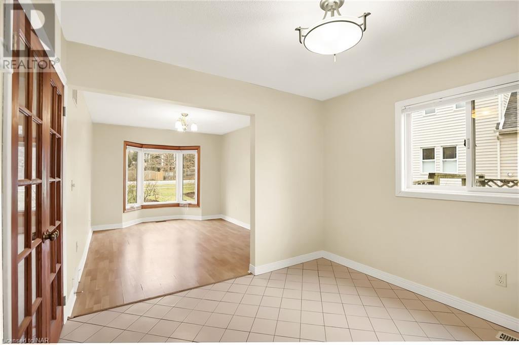1249 Pelham Street S, Pelham, Ontario  L0S 1E4 - Photo 6 - 40513409