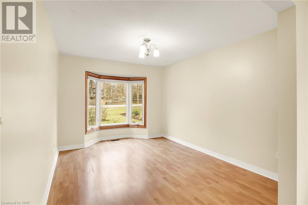 1249 Pelham Street S, Pelham, Ontario  L0S 1E4 - Photo 7 - 40513409