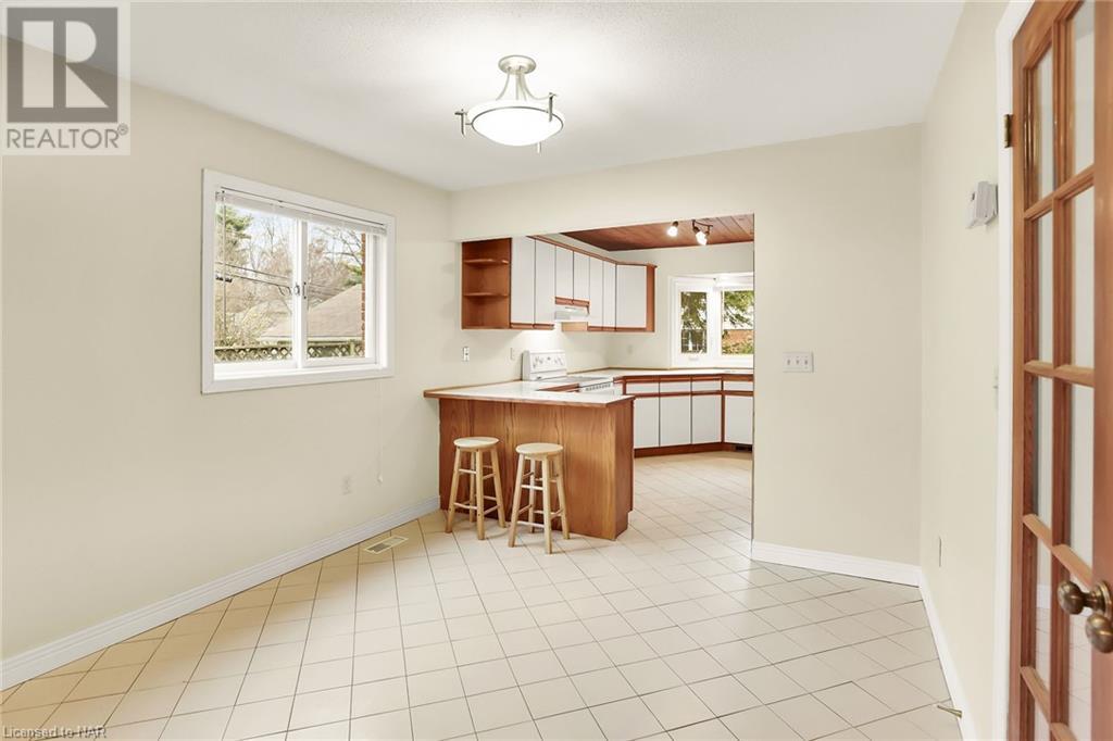 1249 Pelham Street S, Pelham, Ontario  L0S 1E4 - Photo 9 - 40513409