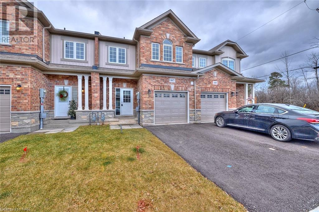 447 Viking Street, Fort Erie, Ontario  L2A 0E3 - Photo 2 - 40520028