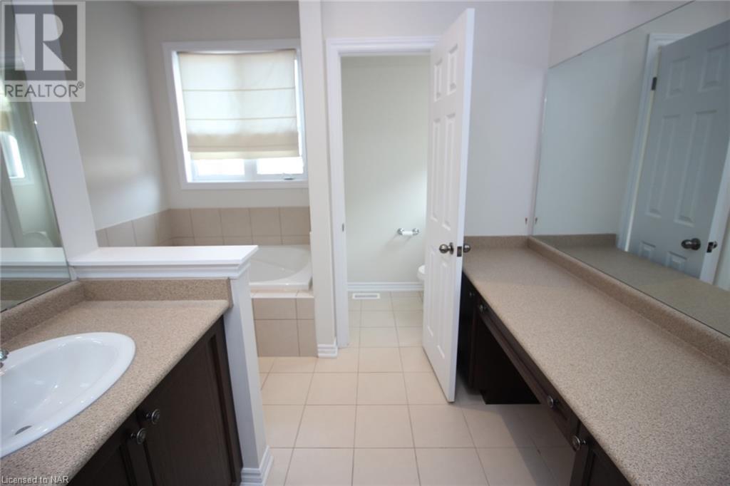 8592 Sweet Chestnut Road Unit# Upper, Niagara Falls, Ontario  L2H 0N1 - Photo 14 - 40521424