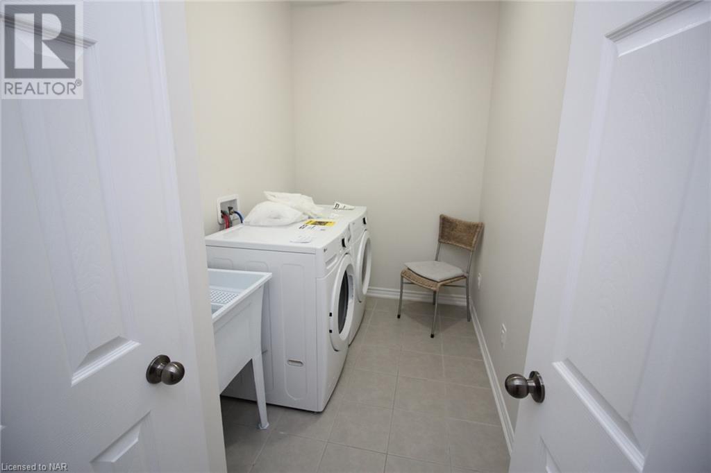 8592 Sweet Chestnut Road Unit# Upper, Niagara Falls, Ontario  L2H 0N1 - Photo 24 - 40521424