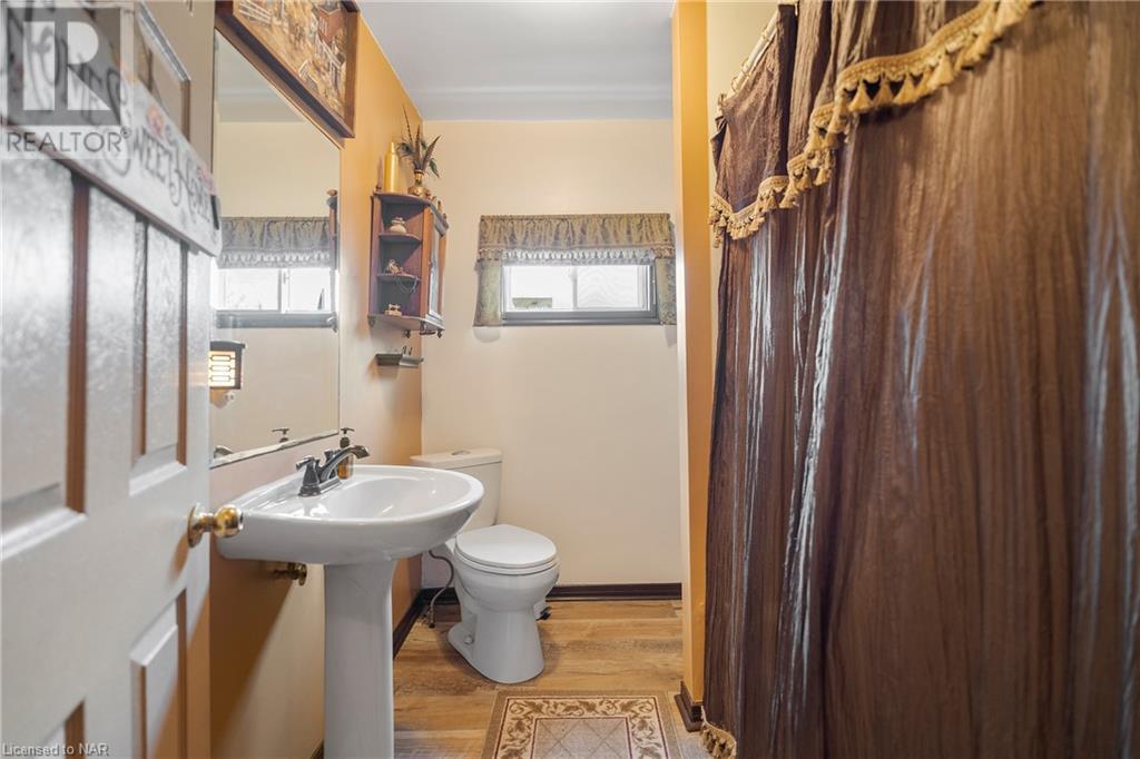 74 Sixth Street, Welland, Ontario  L3B 5A8 - Photo 14 - 40521467