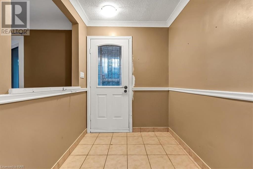 58 Joanne Court, Ancaster, Ontario  L9G 1B1 - Photo 8 - 40519246