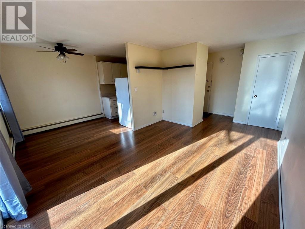 456 Carlton Street Unit# 6, St. Catharines, Ontario  L2M 4X1 - Photo 10 - 40521386