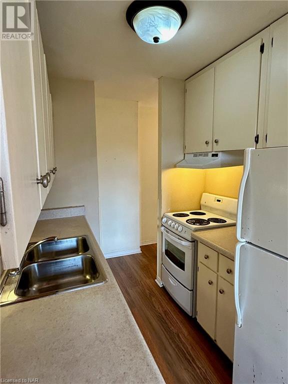 456 Carlton Street Unit# 6, St. Catharines, Ontario  L2M 4X1 - Photo 19 - 40521386