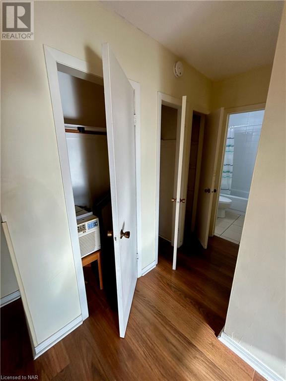 456 Carlton Street Unit# 6, St. Catharines, Ontario  L2M 4X1 - Photo 27 - 40521386