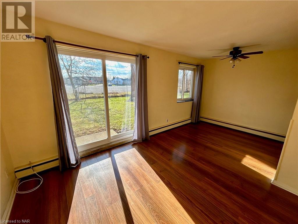 456 Carlton Street Unit# 6, St. Catharines, Ontario  L2M 4X1 - Photo 7 - 40521386