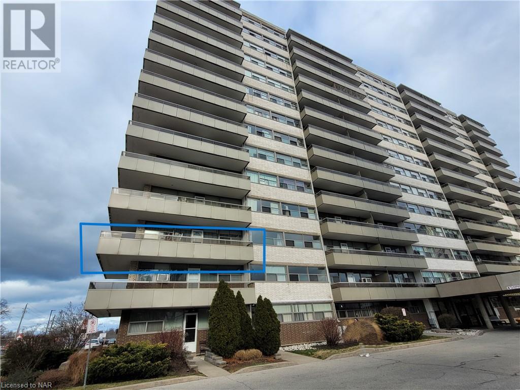 215 Glenridge Avenue Unit# 303, St. Catharines, Ontario  L2T 3J7 - Photo 3 - 40521027