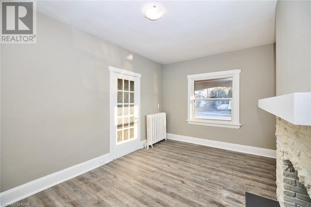37 York Street, St. Catharines, Ontario  L2R 6C2 - Photo 5 - 40520945