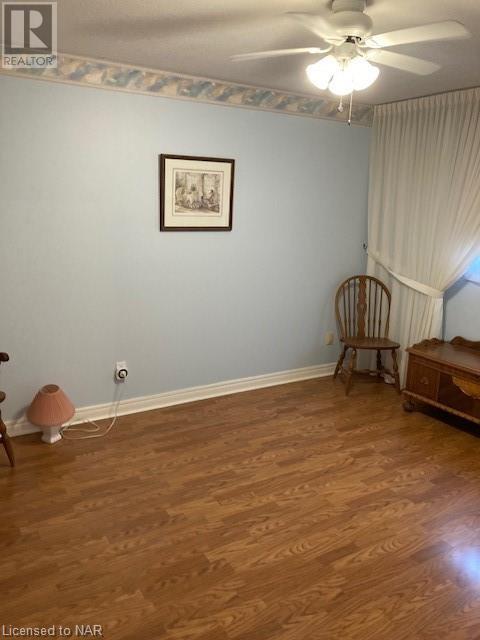 7120 Ann Street, Niagara Falls, Ontario  L2G 3E2 - Photo 8 - 40521716