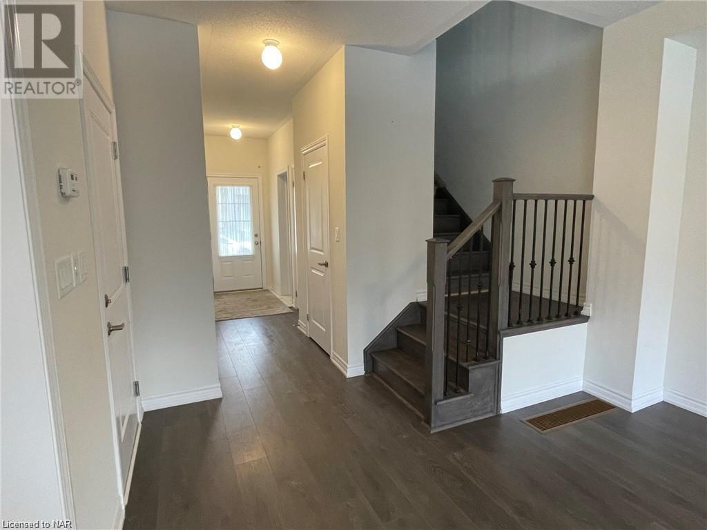 39 Tumblewood Place, Welland, Ontario  L3B 4C5 - Photo 5 - 40521737