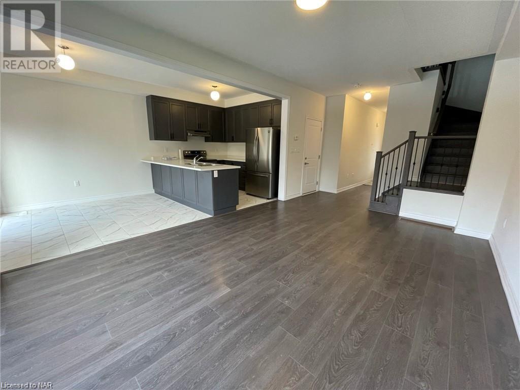 39 Tumblewood Place, Welland, Ontario  L3B 4C5 - Photo 6 - 40521737