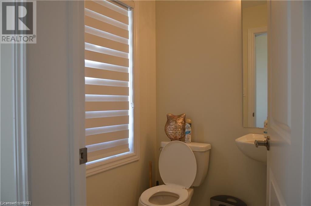 39 Tumblewood Place, Welland, Ontario  L3B 4C5 - Photo 9 - 40521737