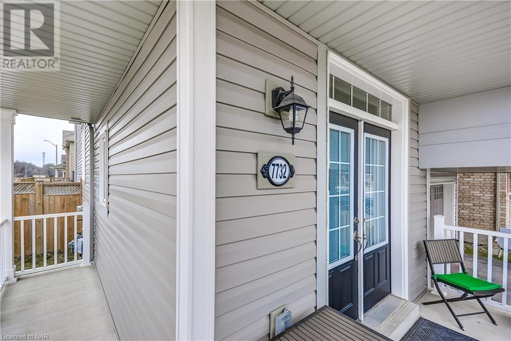 7732 Butternut Blvd Boulevard, Niagara Falls, Ontario  L2H 0N7 - Photo 8 - 40521708