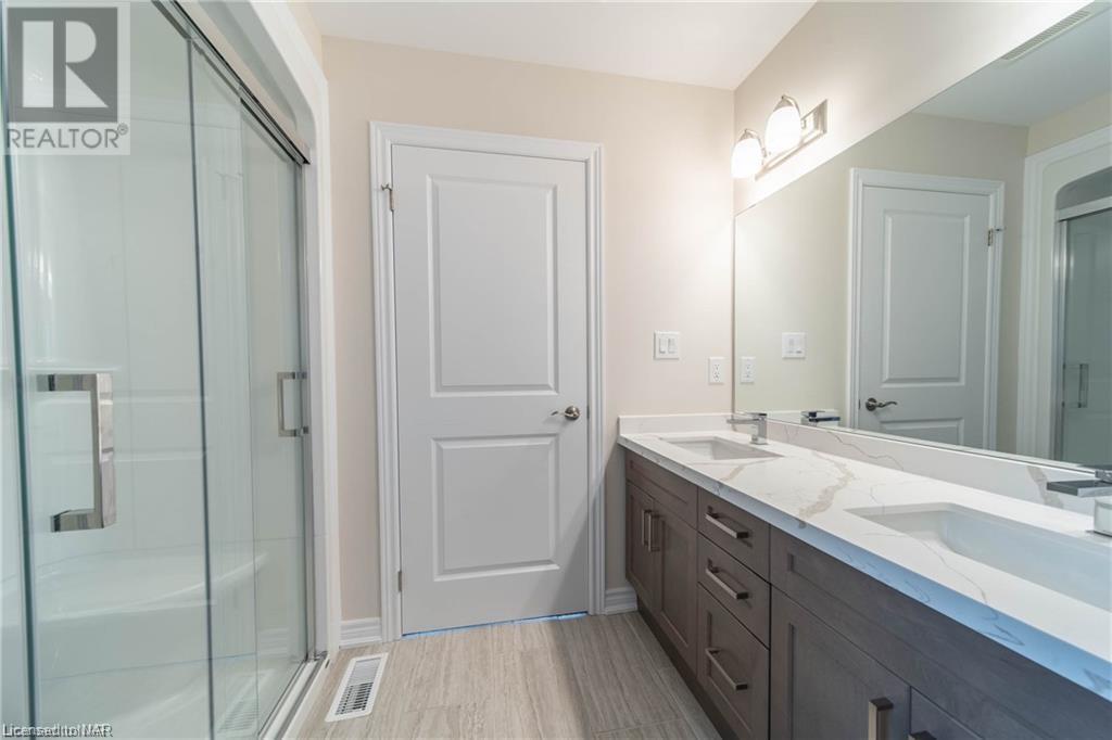 27 Mcmann Drive, Thorold, Ontario  L2V 2V5 - Photo 17 - 40521462