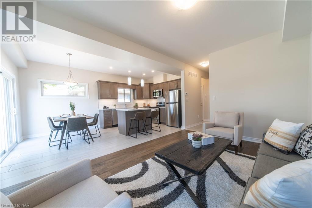 27 Mcmann Drive, Thorold, Ontario  L2V 2V5 - Photo 5 - 40521462